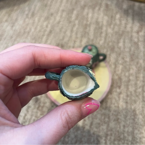 Vintage Flower Mini Tea Set - Picture 6 of 15